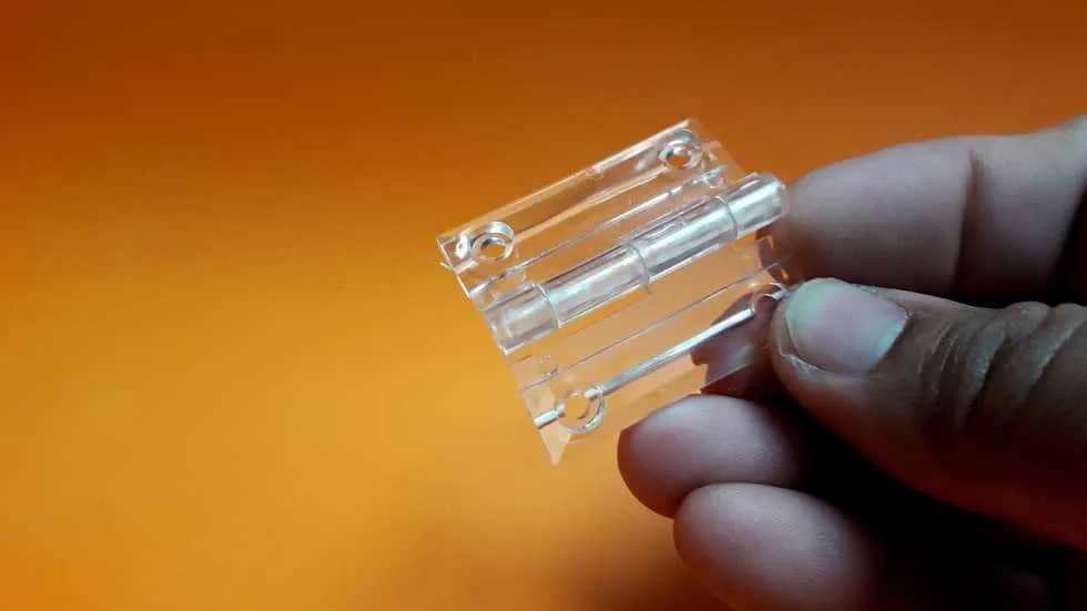 PC: Komputer, gry, poliwęglan? Odkryj prawdziwe znaczenie!